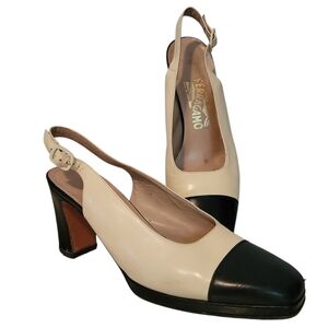 Salvatore Ferragamo Vintage Vara Leather Black Cream Slingback Heels 10B Luxury